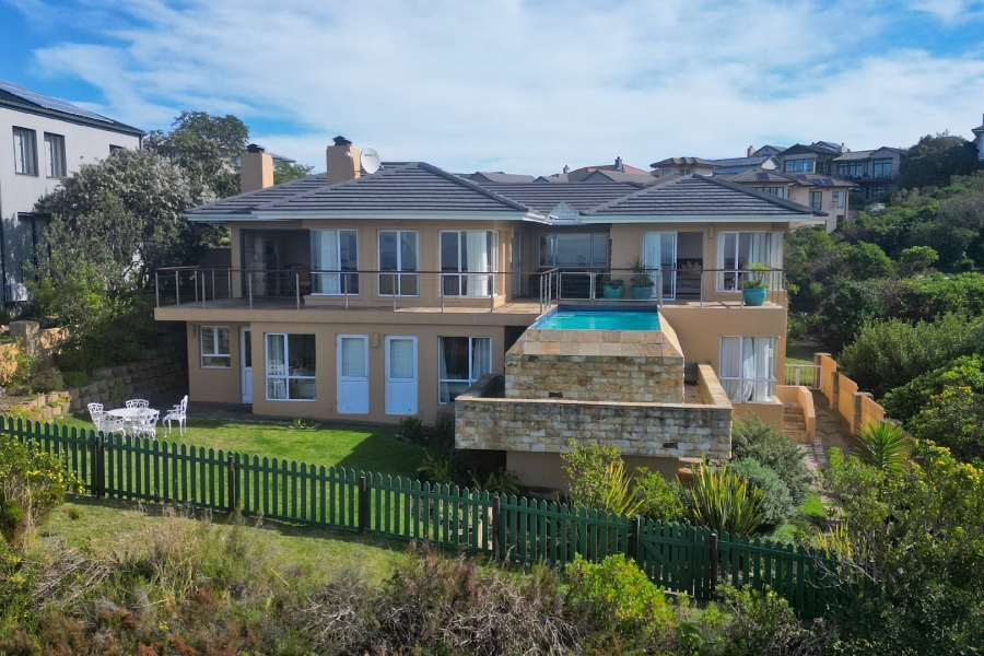 4 Bedroom Property for Sale in Pezula Golf Estate Western Cape